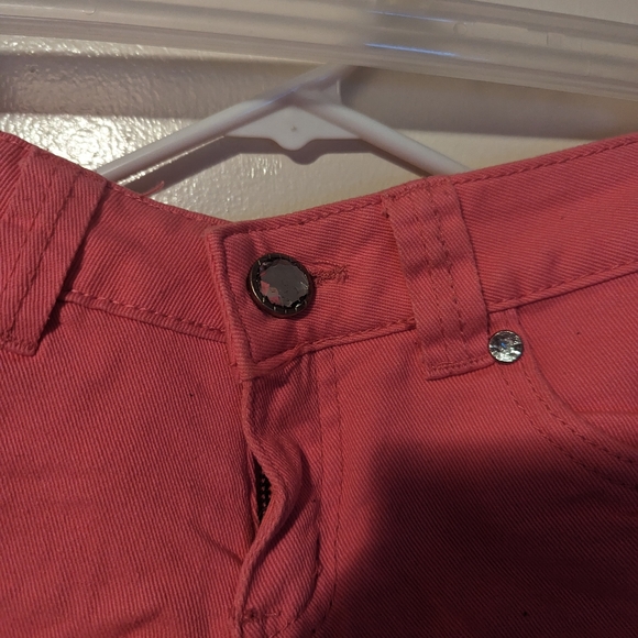 Pink denim shorts size 5 Poshmark will only let me select 6 - Picture 2 of 5